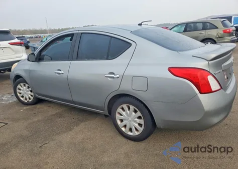 2013 Nissan Versa S из США, поврежденный, VIN 3N1CN7APXDL820827